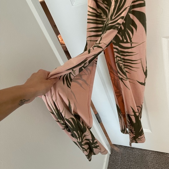 Tropical Maxi Dress - Picture 2 of 5